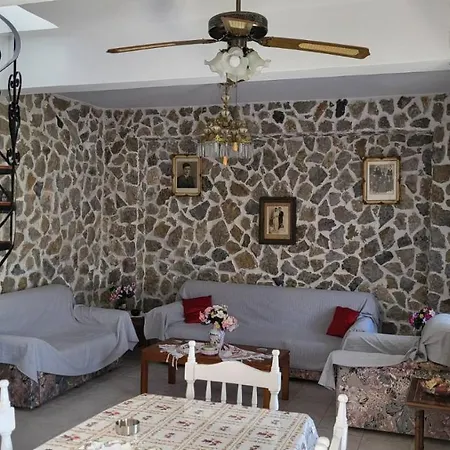 το μπαλκόνι του αιγαίου Апартаменты Kalymnos Town