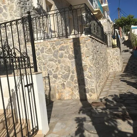 το μπαλκόνι του αιγαίου Kalymnos Town